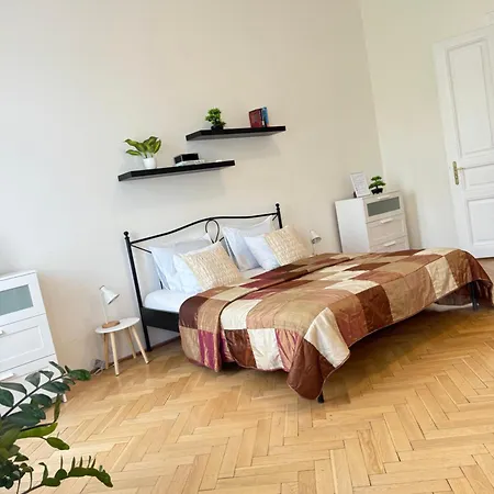 Apartman Hviezdoslav Square, The Historic Heart Of